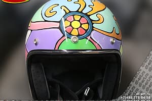 Парусники в море